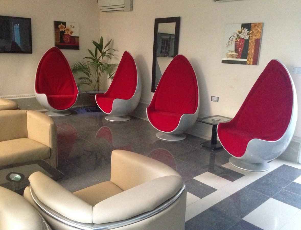 Primal Hotel Isaac John Gra Ikeja Extérieur photo